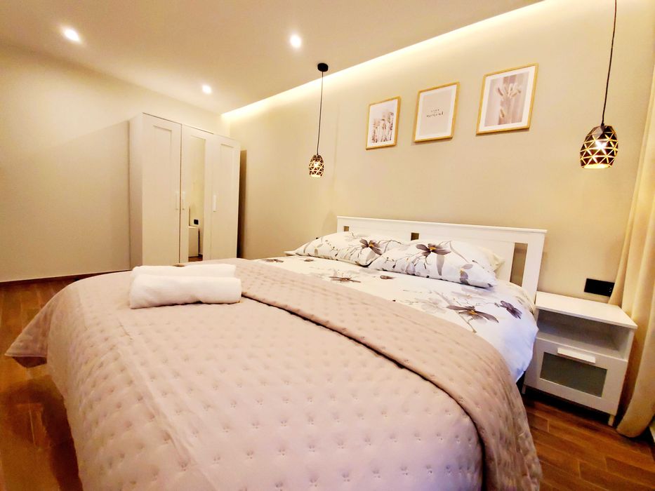 Nocleg Noclegi Apartamenty na doby - Apartamentyhappy.pl - Faktura Vat