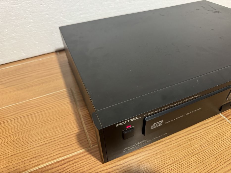 Leitor de CDs ROTEL