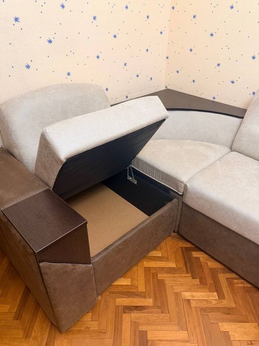 Кутовий диван Каїр Daniro