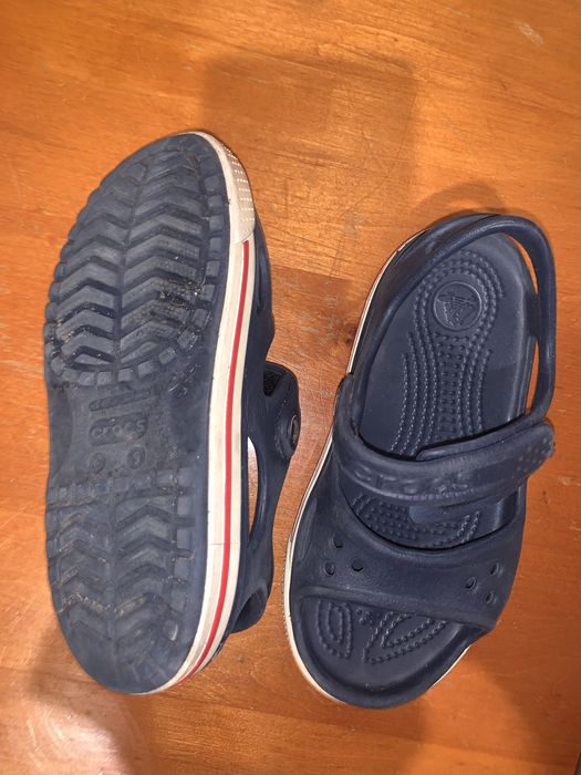 Sangaly dziecięce crocs 9