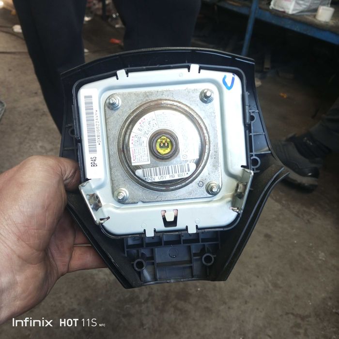 ПОДУШКА БЕЗПЕКИ КЕРМО
Mazda 3 03-09
Код: 195794