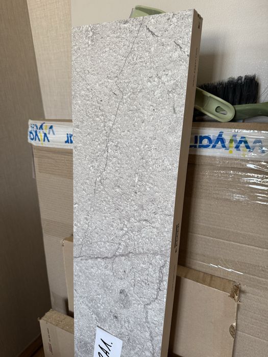 Стільниця Egger 285 см запакована