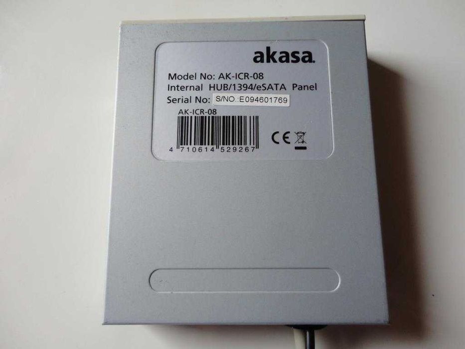 aKasa USB Front Panel Hub440411177301452802