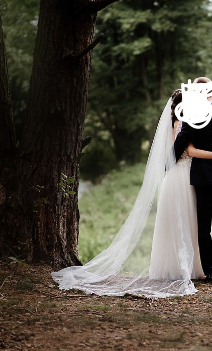 Długi zdobiony welon
