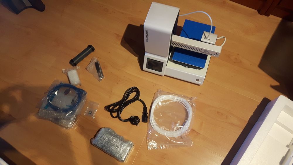 Impressora 3D Geeetech E180 (desocupar)