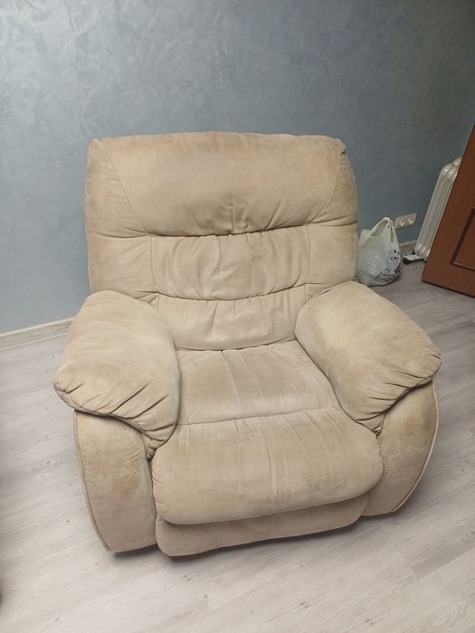 Кресло-реклайнер VIT б/у (ОГЛЯД І ОПЛАТА НА МІСЦІ)