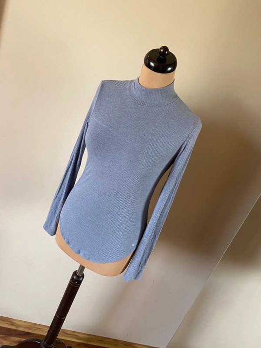 Triumph bluzka basic szara prążkowana elastyczna s m 36 38