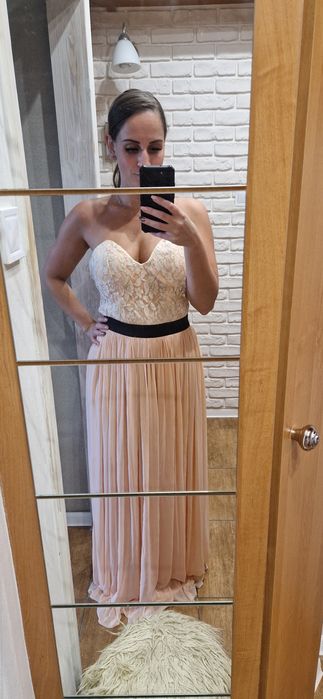 Brzoskwiniowa sukienka maxi, na wesele