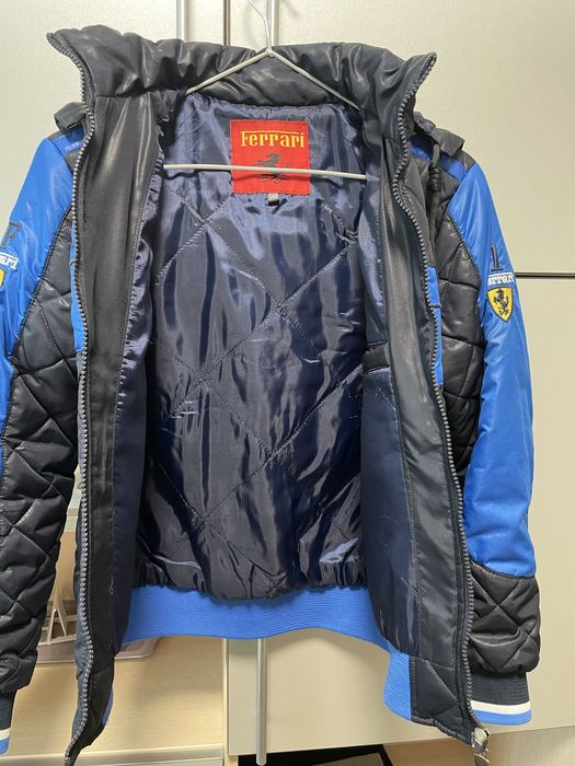 Демисезонная куртка ( детская)