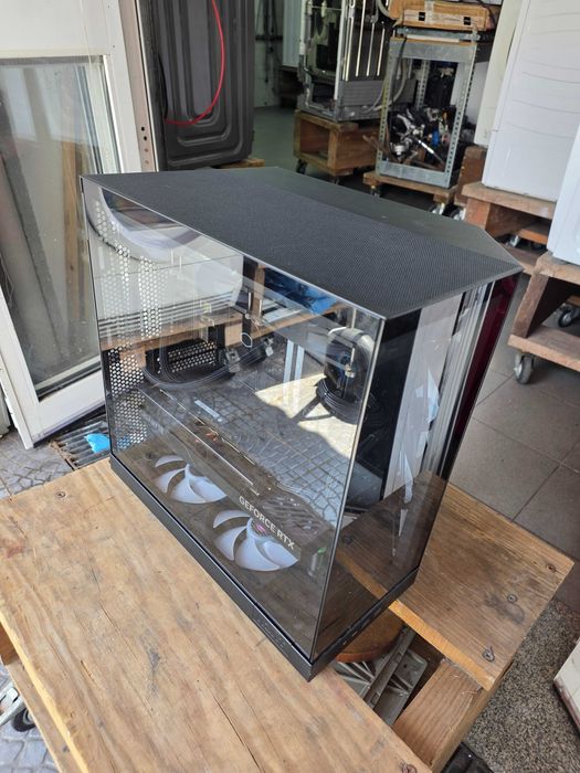 Computador Gaming RTX 4080 Super 64GB Ram 2TB Ryzen 9 7950x3d