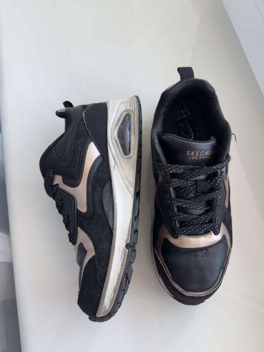 Skechers кросівки для дівчинки