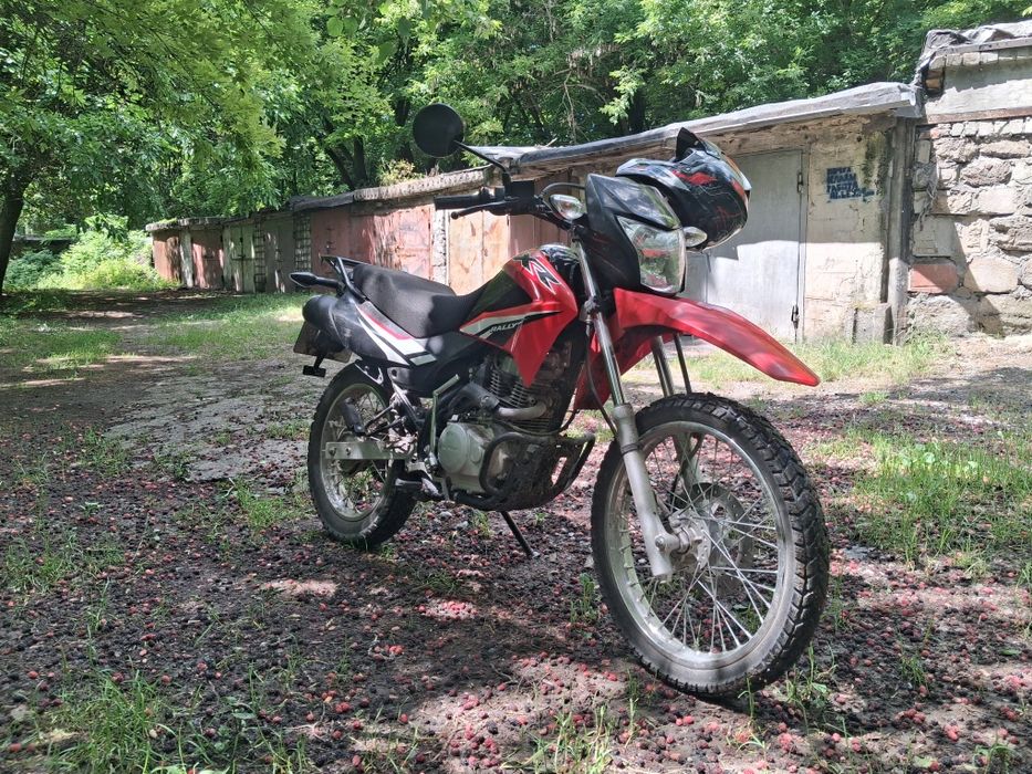 Honda XR150L 2018 года.