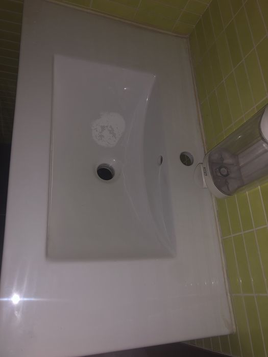 lavatórios wc ceramica branca