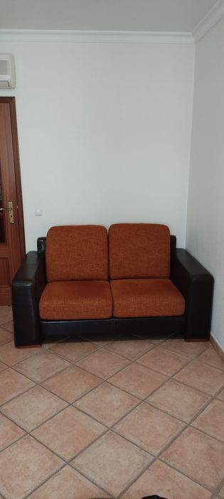 Sofá de 2 lugares
