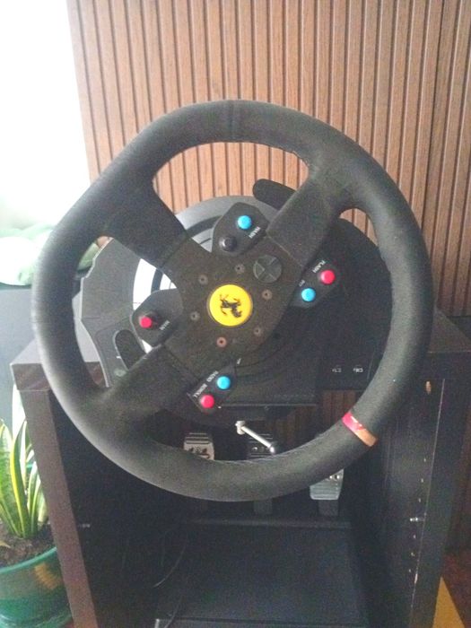 Volante PS4 só jogou 10 vezes