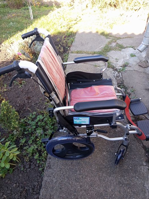 Крісло колісне нове