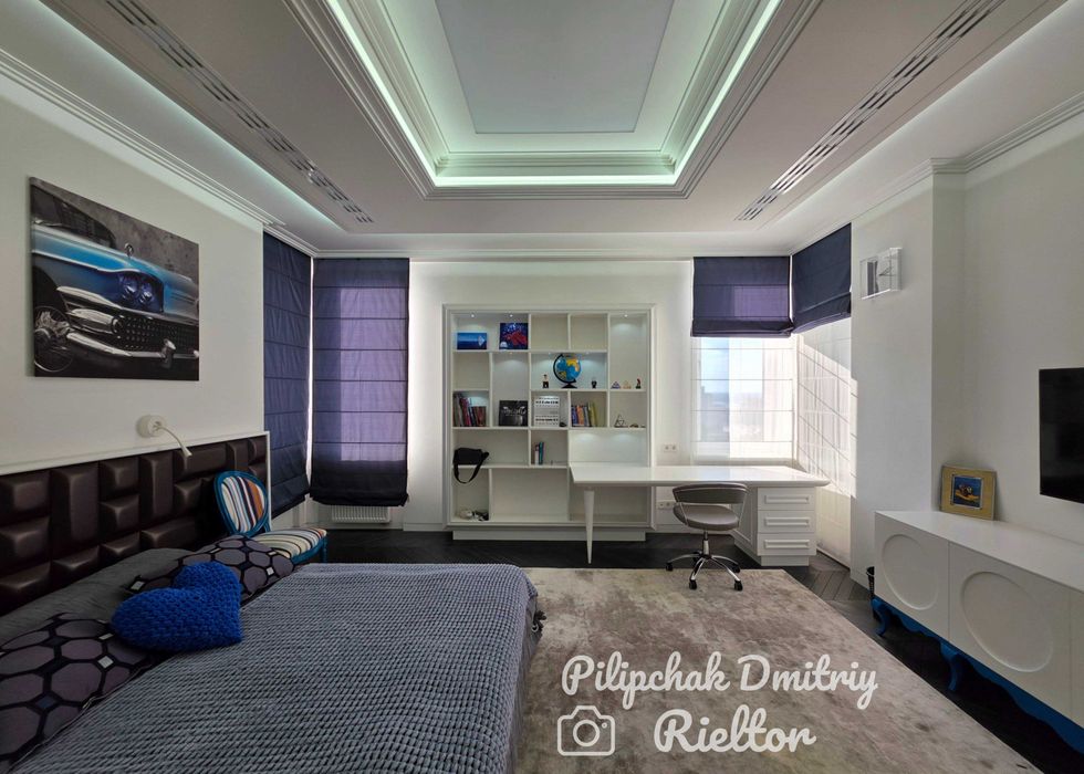 ЖК на Жуковского 3-Г. 265 м². Парк Резиденс Маяк Loft Project IQ House