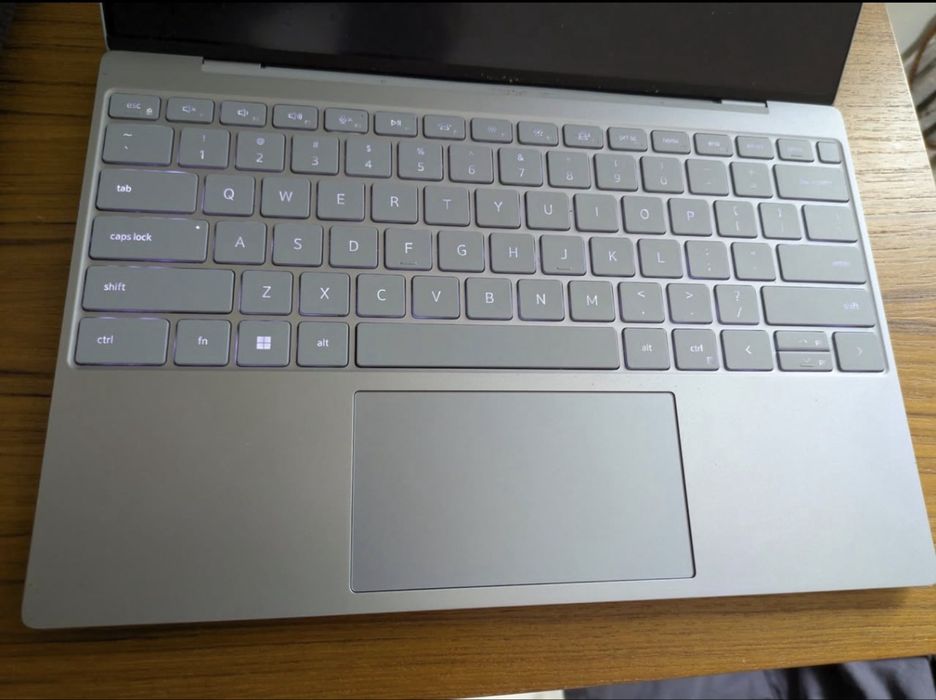 Dell XPS 9315 16GB i7 12 generacja