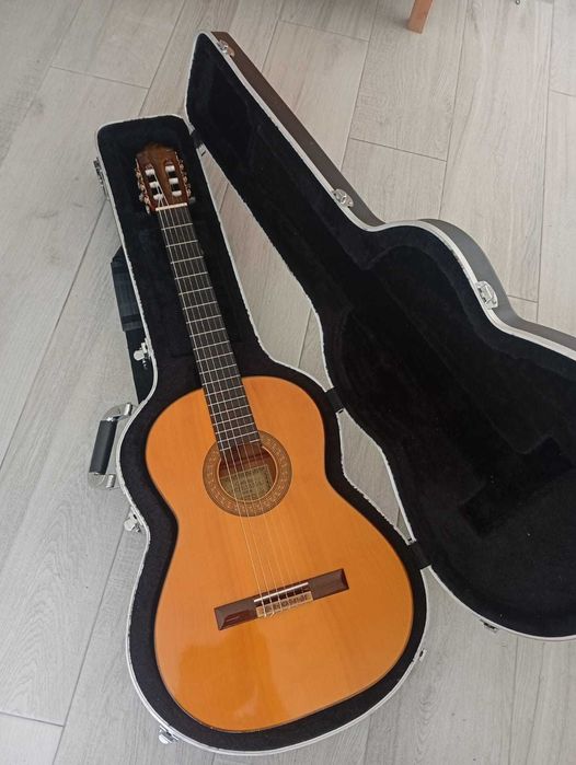 Guitarra Flamenca Espanhola GUISVAL, n.o132, anos 80 + Hard Case