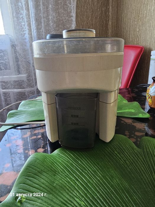 Продам соковыжималку Kenwood Германия