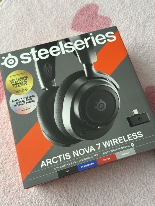 SteelSeries Arctis Nova 7