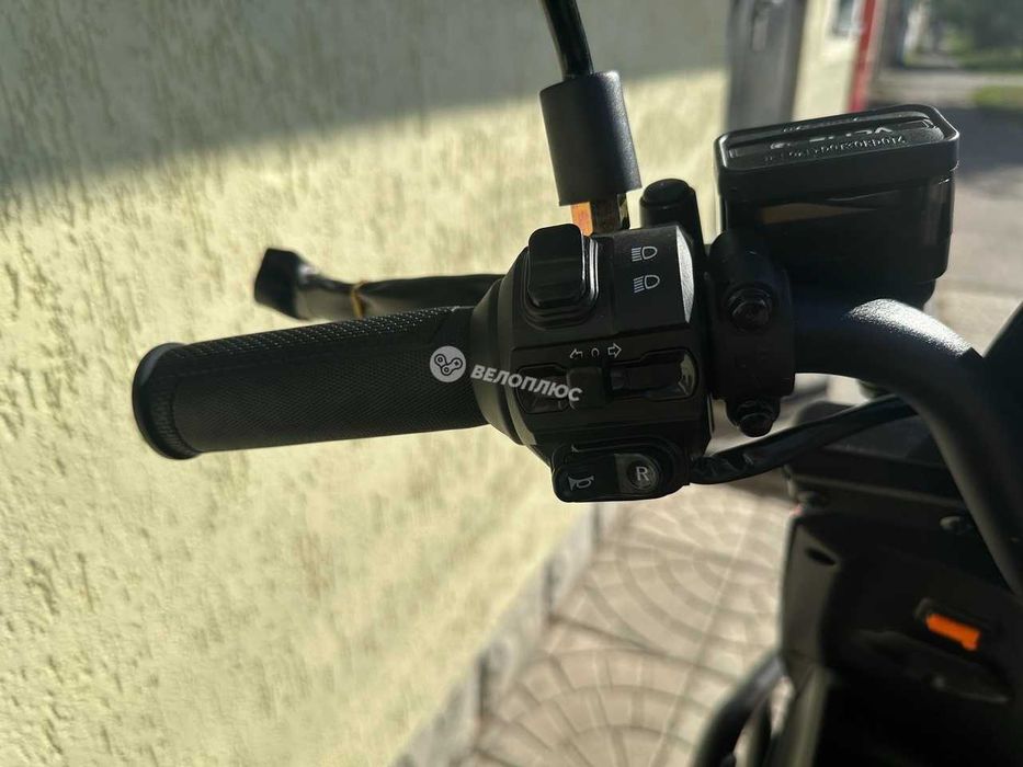 Електроскутер Corso Bullet 72V 40Ah 2500W