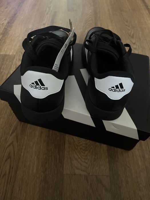 Кроссовки кеды adidas 38