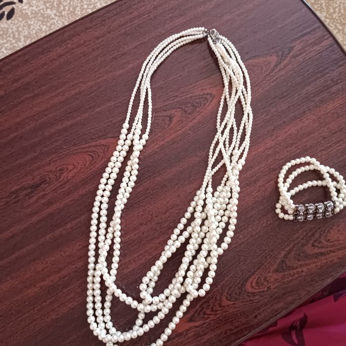 Продам намисто перлинове