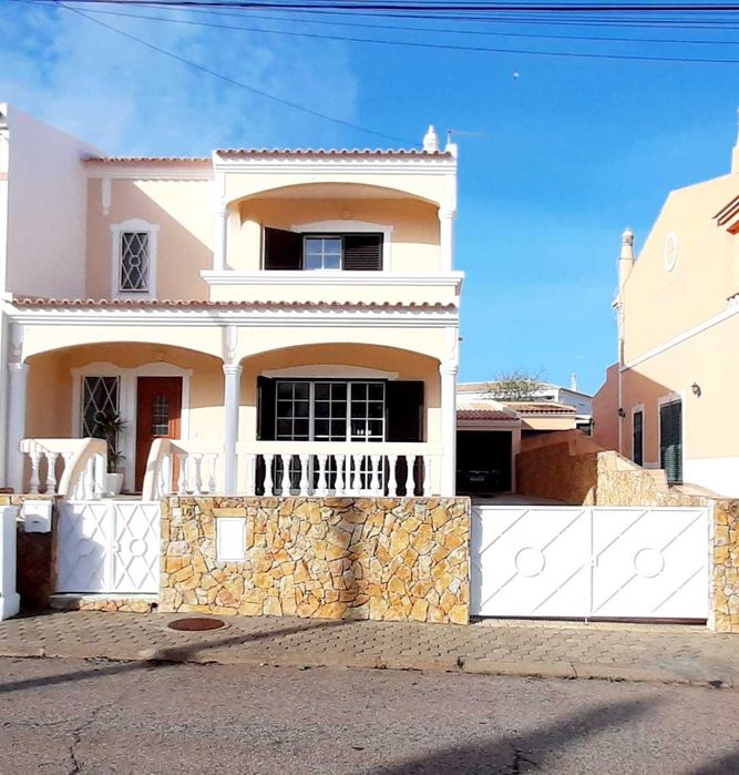 Moradia M3+T0(Anexo Estúdio) Portimão