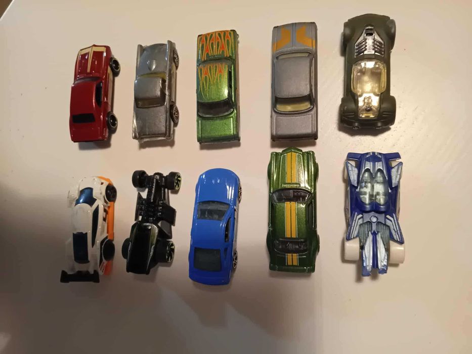 Sprzedam modele samochodów