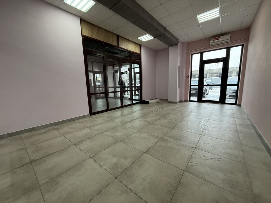 Здам приміщення ТЦ «Ідеал»