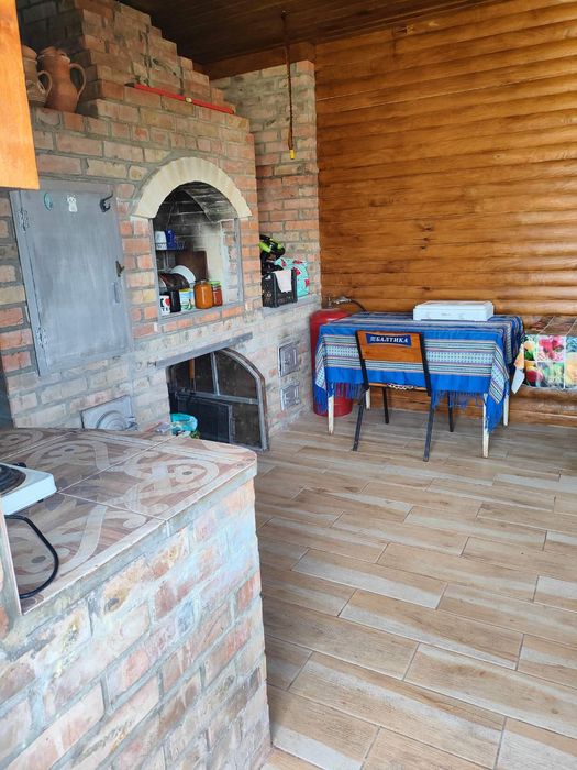 Мачухи, окремий, затишний будинок з шикарною альтанкою та зоною барбек