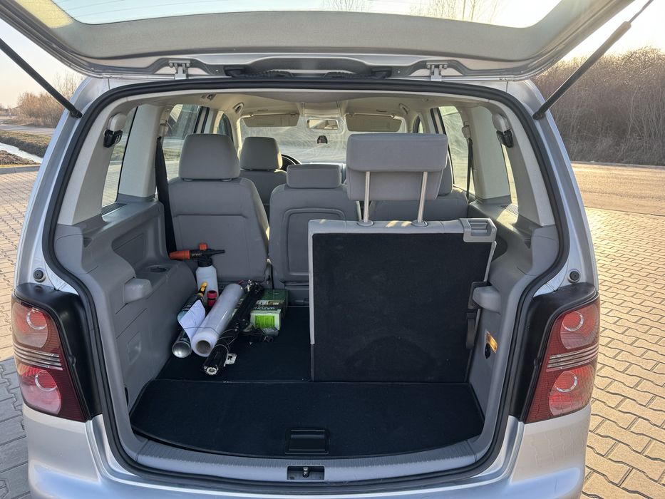 Volkswagen Touran 1.6