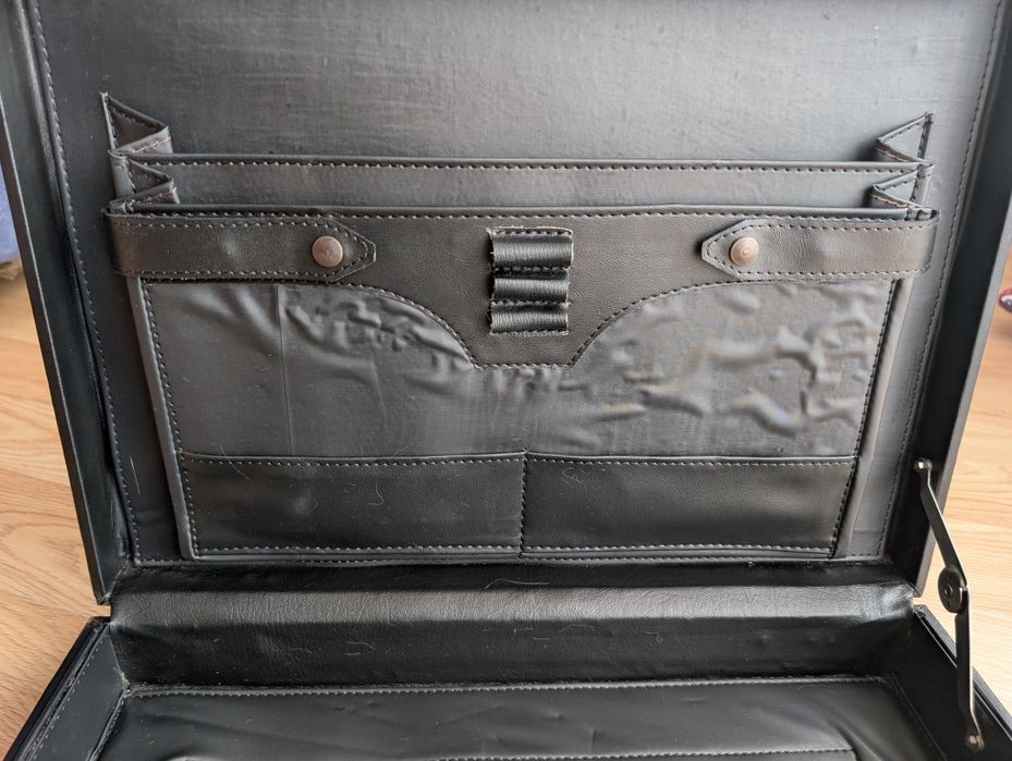 Walizka, neseser, aktówka