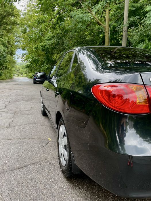 Продам HYUNDAI ELANTRA HD 2008 года
