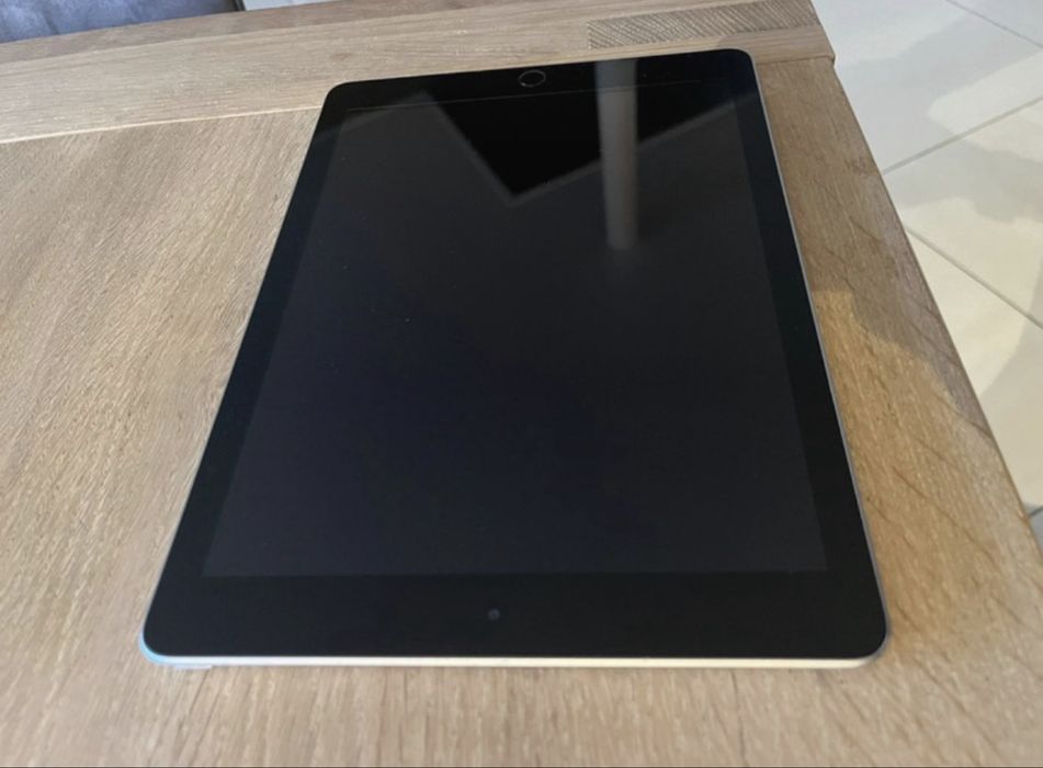 Ipad 6 (2018) - IOS 17.7.9 | Rápido e compatível com todas as apps