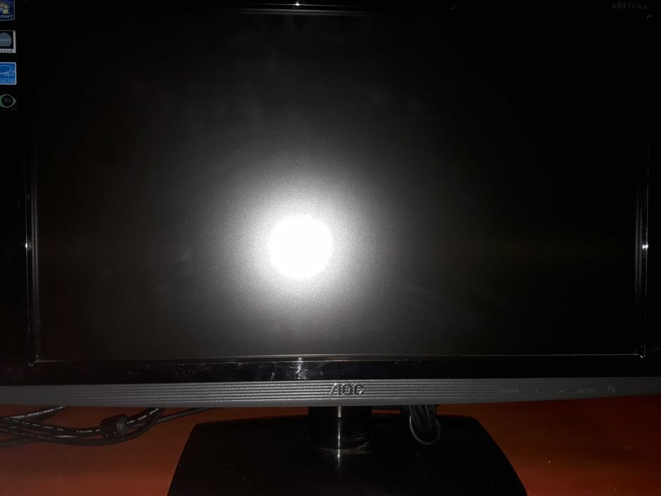 Монитор 19" AOC E941VWA