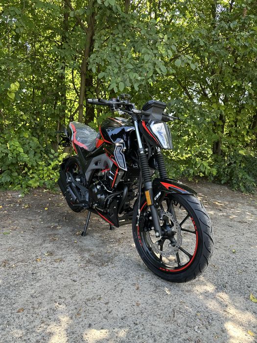 Акція Musstang ST 200 2026 року ( 3 кольори )