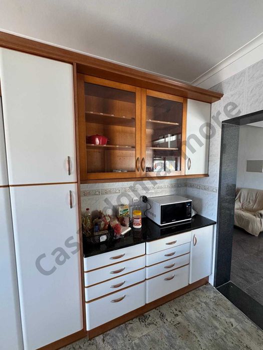 Quarto com casa de banho partilhada- Armés (Terrugem, Sintra)