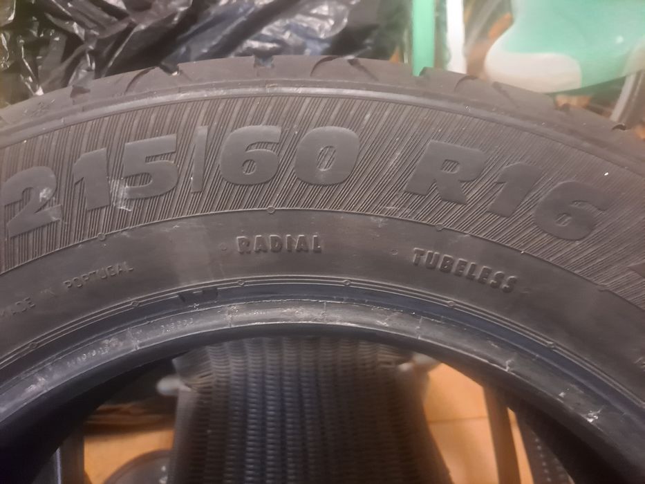 Opony zimowe 215/60 R 16 Platin 2 sztuki