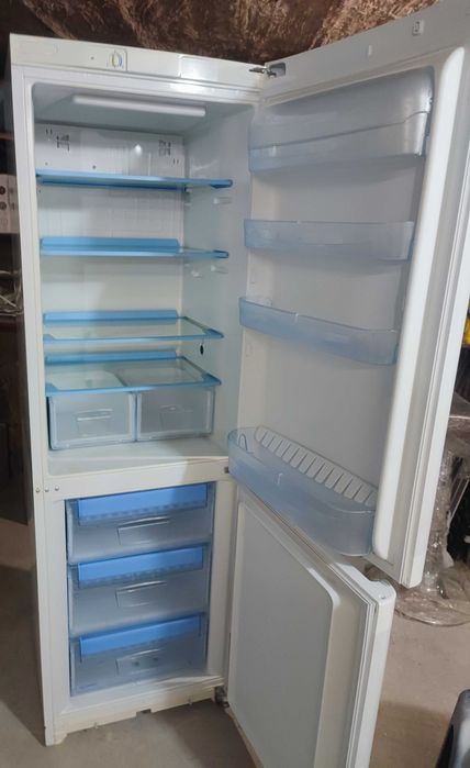 Ремонт холодильников