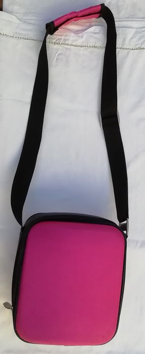 Lancheira térmica rosa