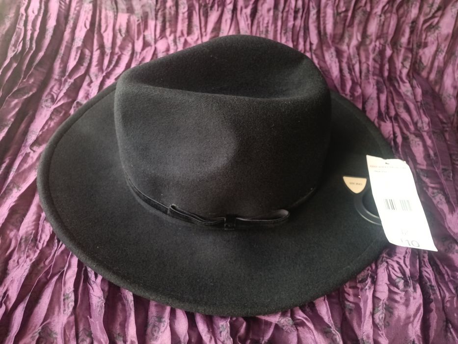 Капелюх фетровий