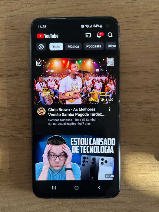 Sansung S10e em bom estado.