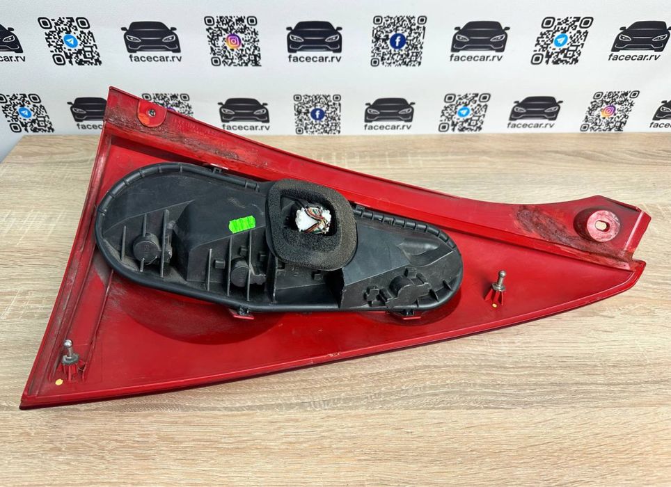 Задній ліхтар Peugeot 107 / Citroen C1 (2005–2014) Оригінал