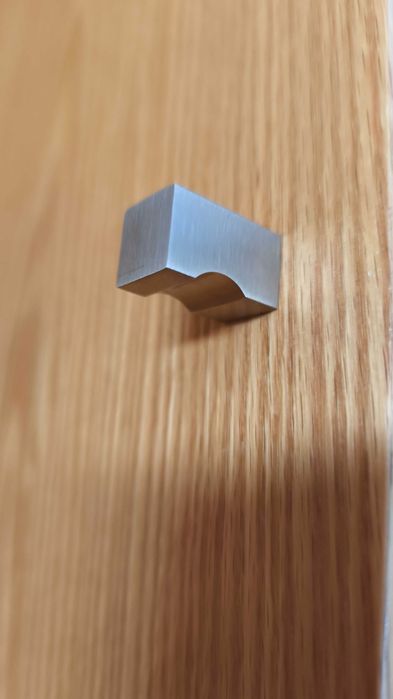 Puxadores em aço inoxidável escovado