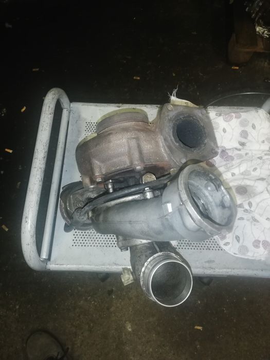 Turbina volkswagen transporter T5 2.5 tdi bpc 174km