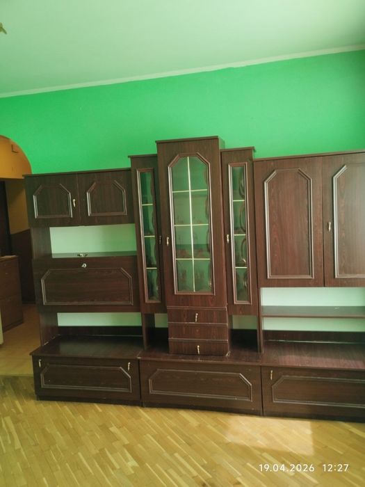 Меблева стінка у вітальню (самовивіз)