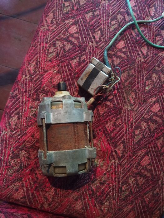 Продам электродвигатель