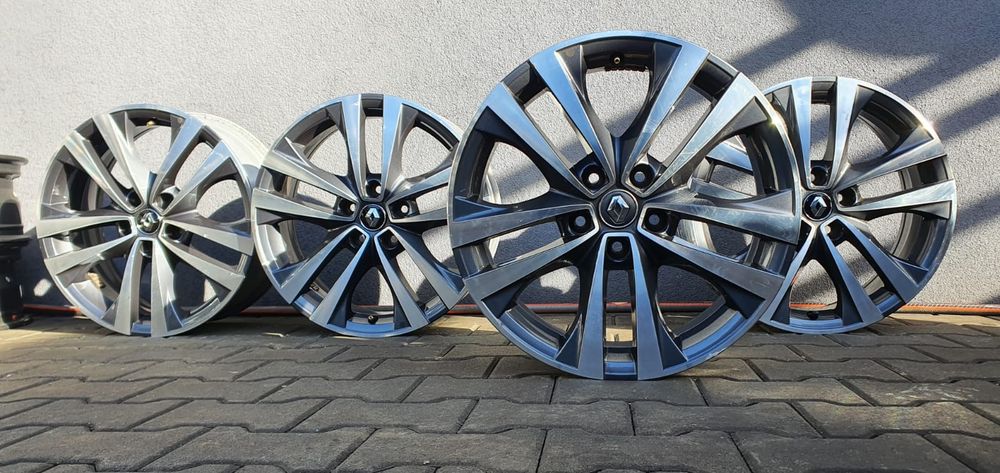 18 5x114,3 Renault oryginalne
